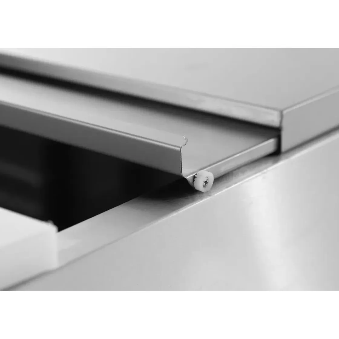 Hendi Arktic Saladette met 2 deuren 300L* Toonbankdisplays