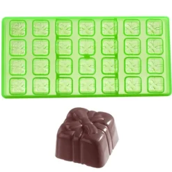 Chocolate World Bonbonvorm GL Cadeautje (28x) 25x24,5x16mm*** Bonbonvormen
