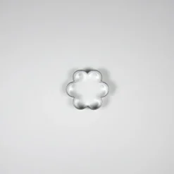 BrandNewCake Uitsteker Bloem RVS 4cm* Bloem En Blad Stekers