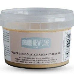 BrandNewCake Witte Chocolade Hazelnootpasta (Bueno) 260g* Chocolade Vullingen|Bonbonvullingen