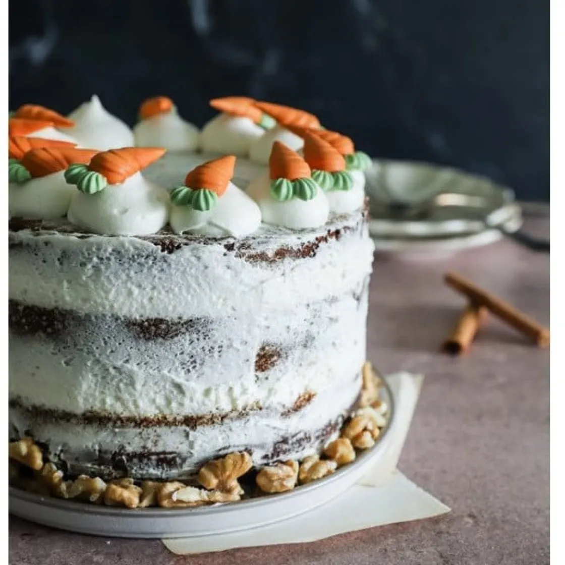 Culpitt Suikerdecoratie Wortels 12st.* Figuur Decoraties