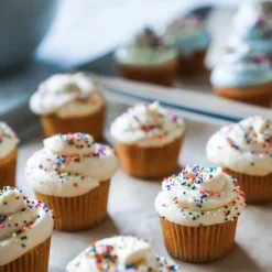 If You Care Cupcake Vormpjes Kraft Mini Ongebleekt 35x19mm 90st.* Bakvormen Papier