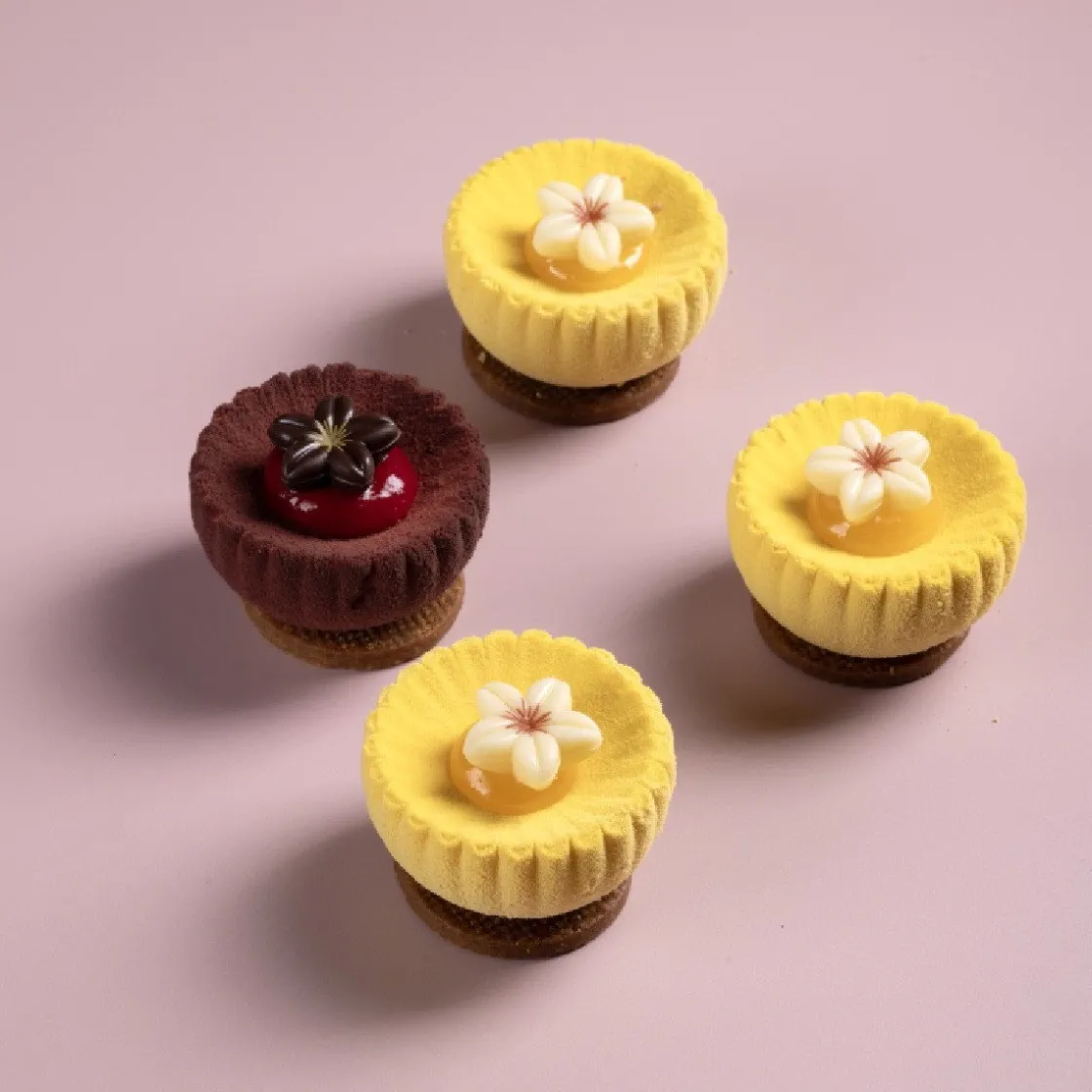 Dobla Chocoladedecoratie Bloem Wit (80 stuks)* Chocolade Decoraties|Chocolade Decoraties