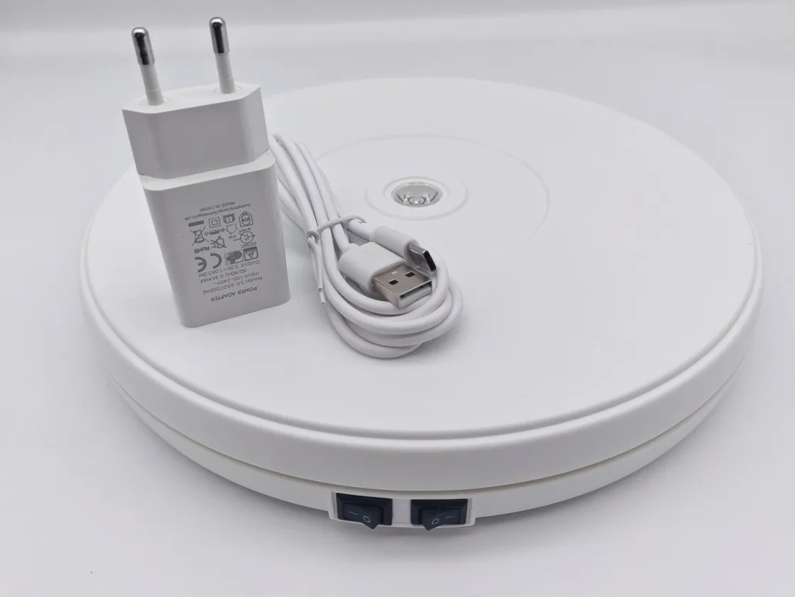 BrandNewCake Electrisch draaibaar plateau Ø25cm max.10kg* Taartplateaus