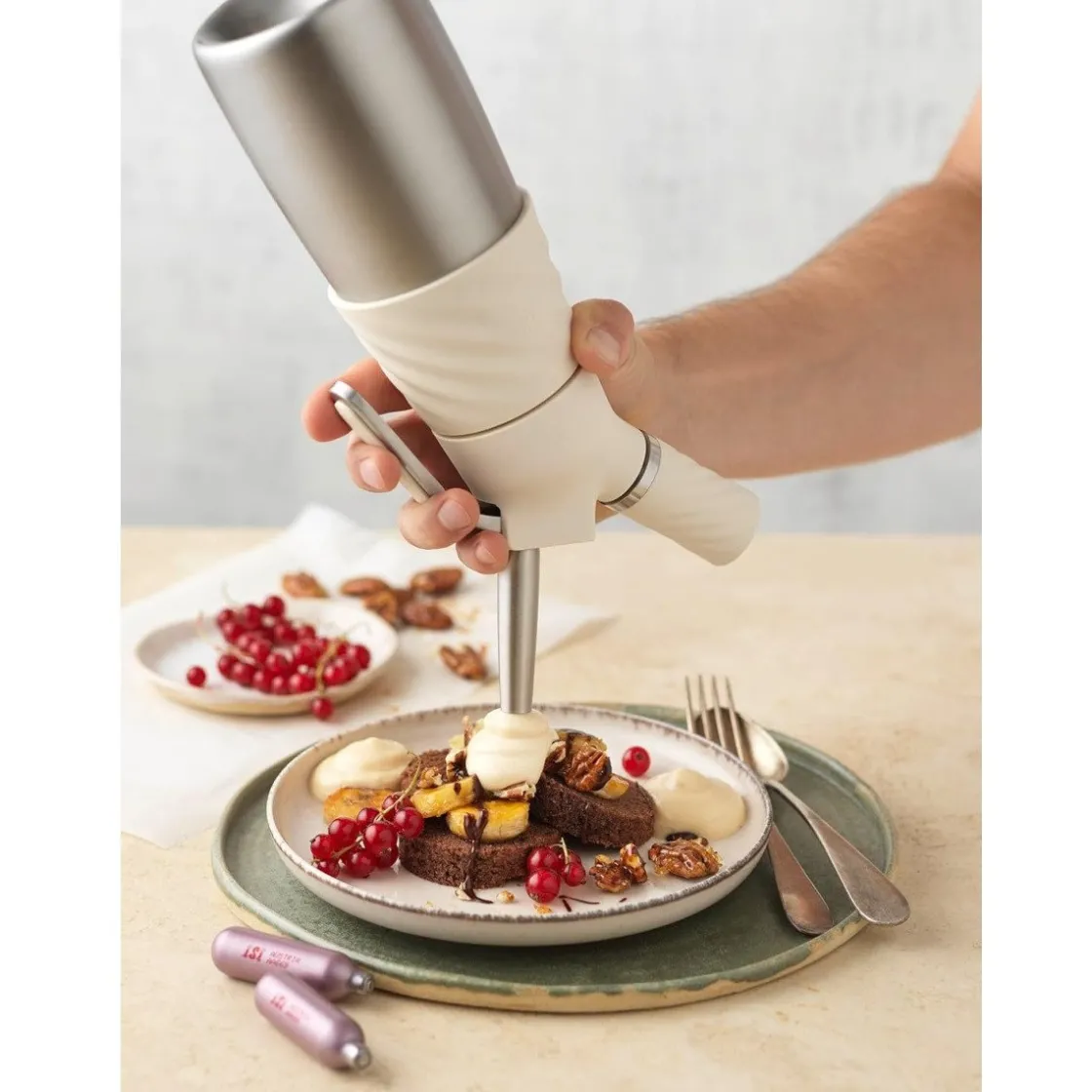 iSi Slagroomapparaat Creative Whip 0,5L Wit* Slagroom En Melkpoeders|Bakhulpmiddelen