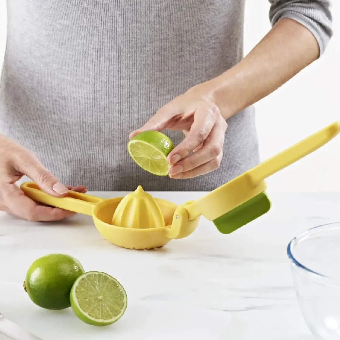 Joseph Joseph JuiceMax Dual-Action Citruspers* Schillen En Raspen