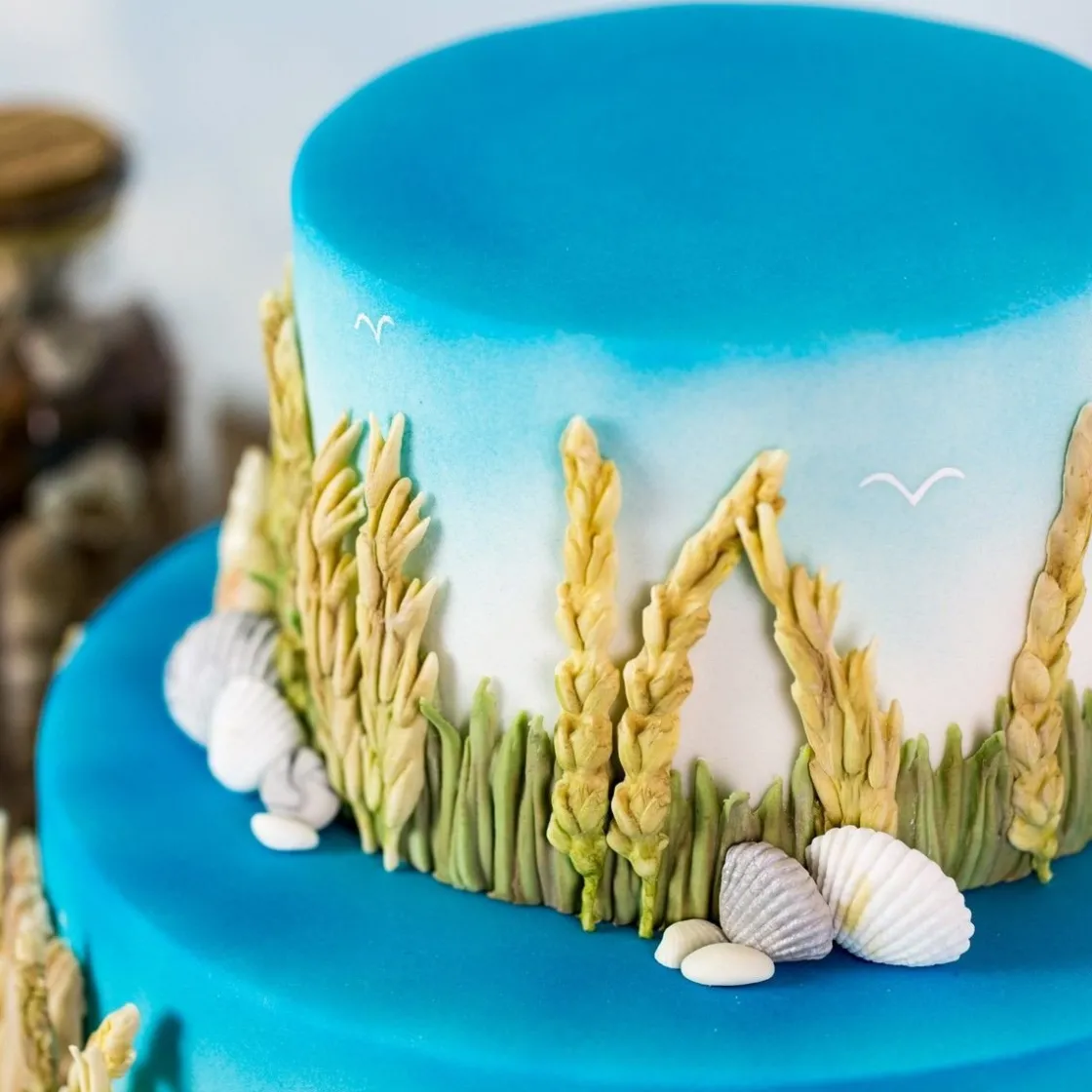 Karen Davies Mold Grasveld Met Wilde Bloemen* Molds