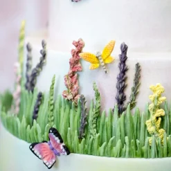 Karen Davies Mold Grasveld Met Wilde Bloemen* Molds