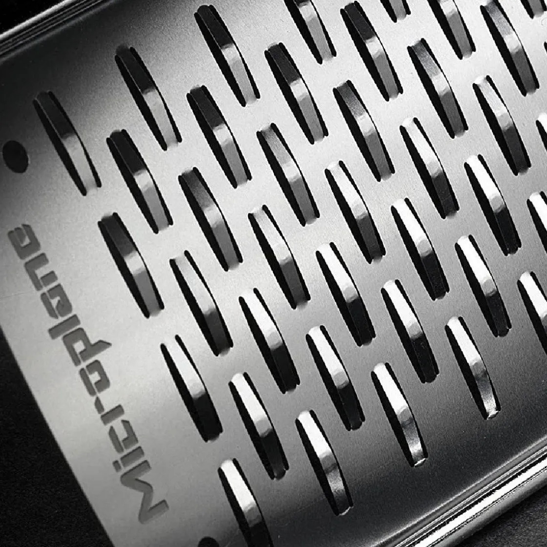 Microplane Gourmet Rasp Medium Ribbon*** Schillen En Raspen