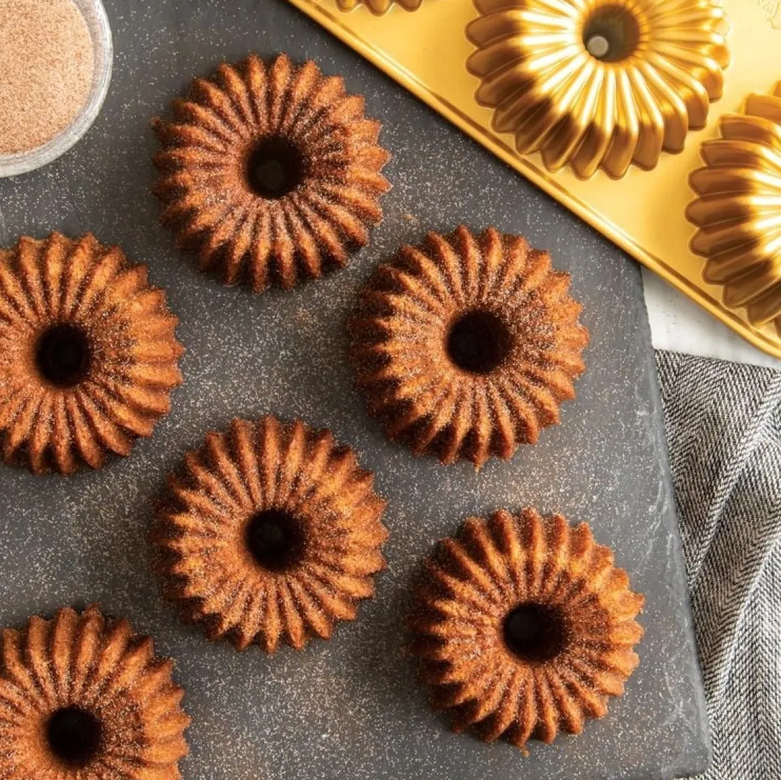 Nordic Ware Brilliance Mini Tulband Bakvorm* Speciale Bakvormen