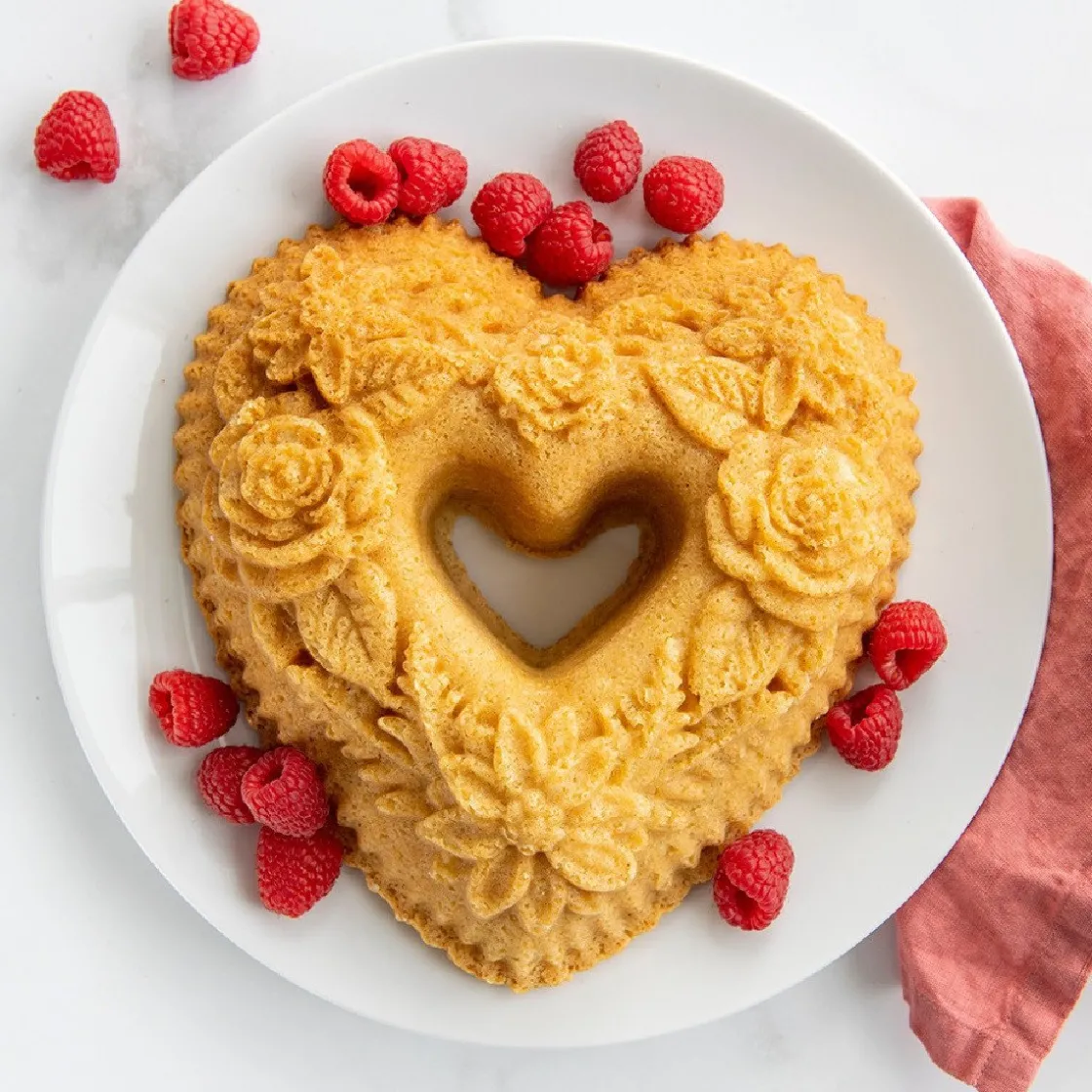 Nordic Ware Floral Heart Tulband Bakvorm* Speciale Bakvormen