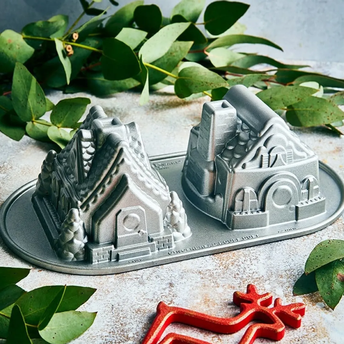 Nordic Ware Gingerbreadhuis Duet Bakvorm* Speciale Bakvormen
