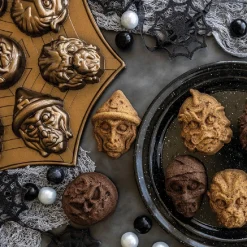 Nordic Ware Monster Mask Bakvorm* Speciale Bakvormen