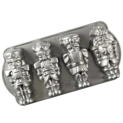 Nordic Ware Notenkraker Bakvorm* Speciale Bakvormen