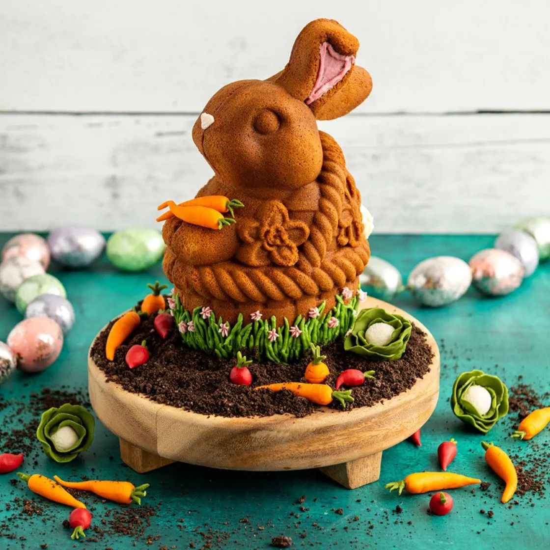 Nordic Ware Paashaas in Mandje Bakvorm* Speciale Bakvormen