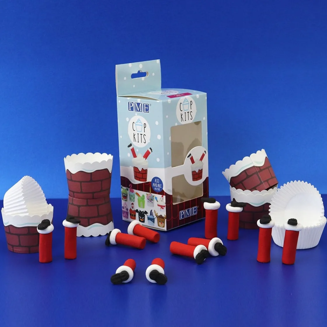 PME Cupcake Kit Kerstman 6st.* Bakvormen Papier