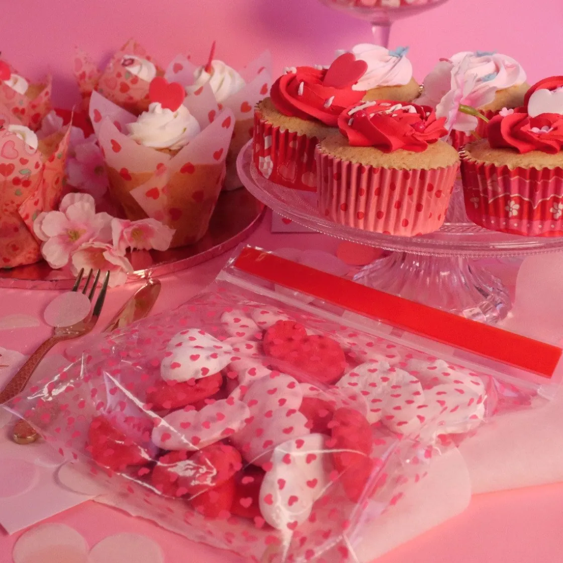 PME Hersluitbare Traktatiezakjes Hartjes 20st.* Zakken