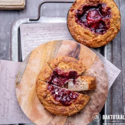 ReggeVallei Taartvulling Aardbeien-Rabarber 250g* Fruitvullingen